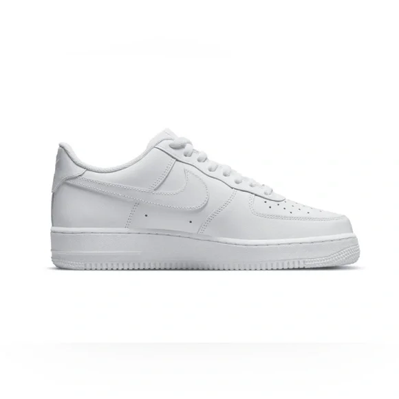 [CW2288-111] Mens Nike Air Force 1 '07 - Triple White display model - Picture 5 of 6
